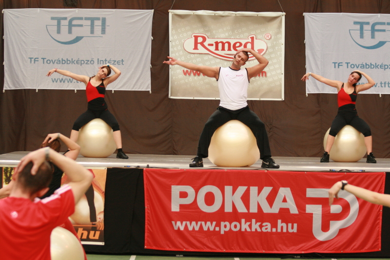 Szabó L. Isk. Fit-Ball Stretching and Relax